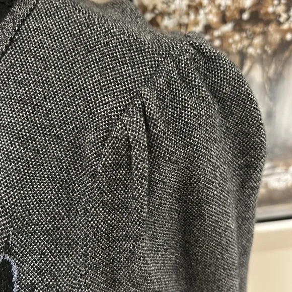 Floral Embroidered Gray Sweater (White House Black Market) - Picture 4 of 5